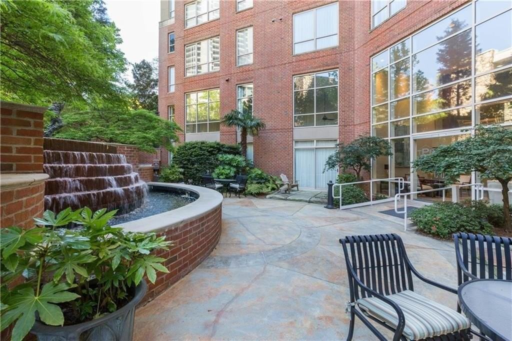 2626 Peachtree Rd Nw #1008 - Photo 6 of 29