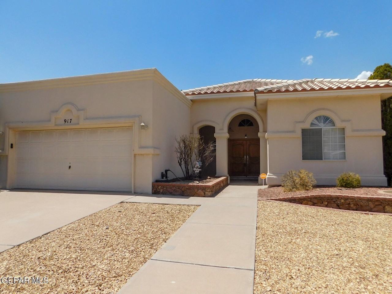 917 Tecate Pl - Photo 2 of 47