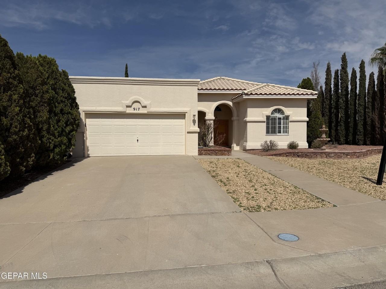 917 Tecate Pl - Photo 3 of 47