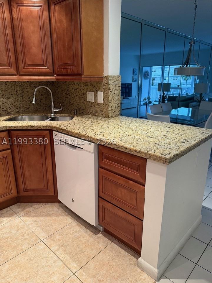 440 Paradise Isle Blvd #205 - Photo 6 of 18