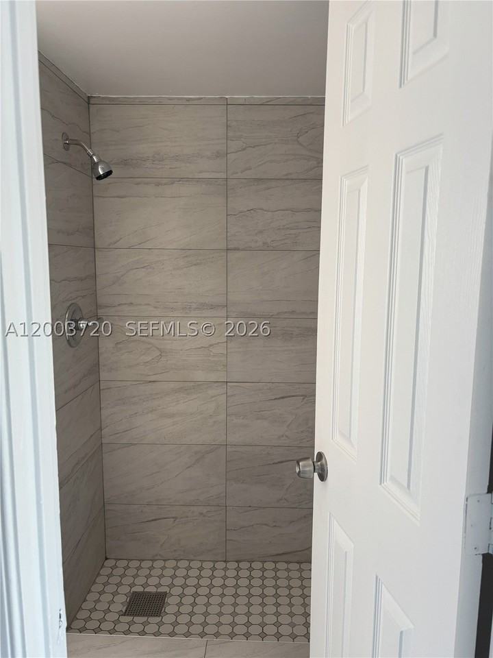 8444 Nw 23rd Mnr #W - Photo 6 of 25