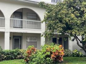 1207 Bahama Bnd #E2 - Photo 1 of 1