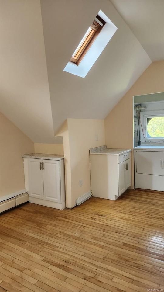 92 Roe Ave #3 - Photo 6 of 17