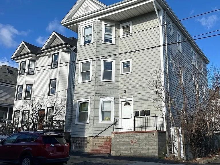175 Phillips Ave #2 - Photo 2 of 4