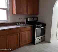40 Shore Blvd #B - Photo 1 of 1