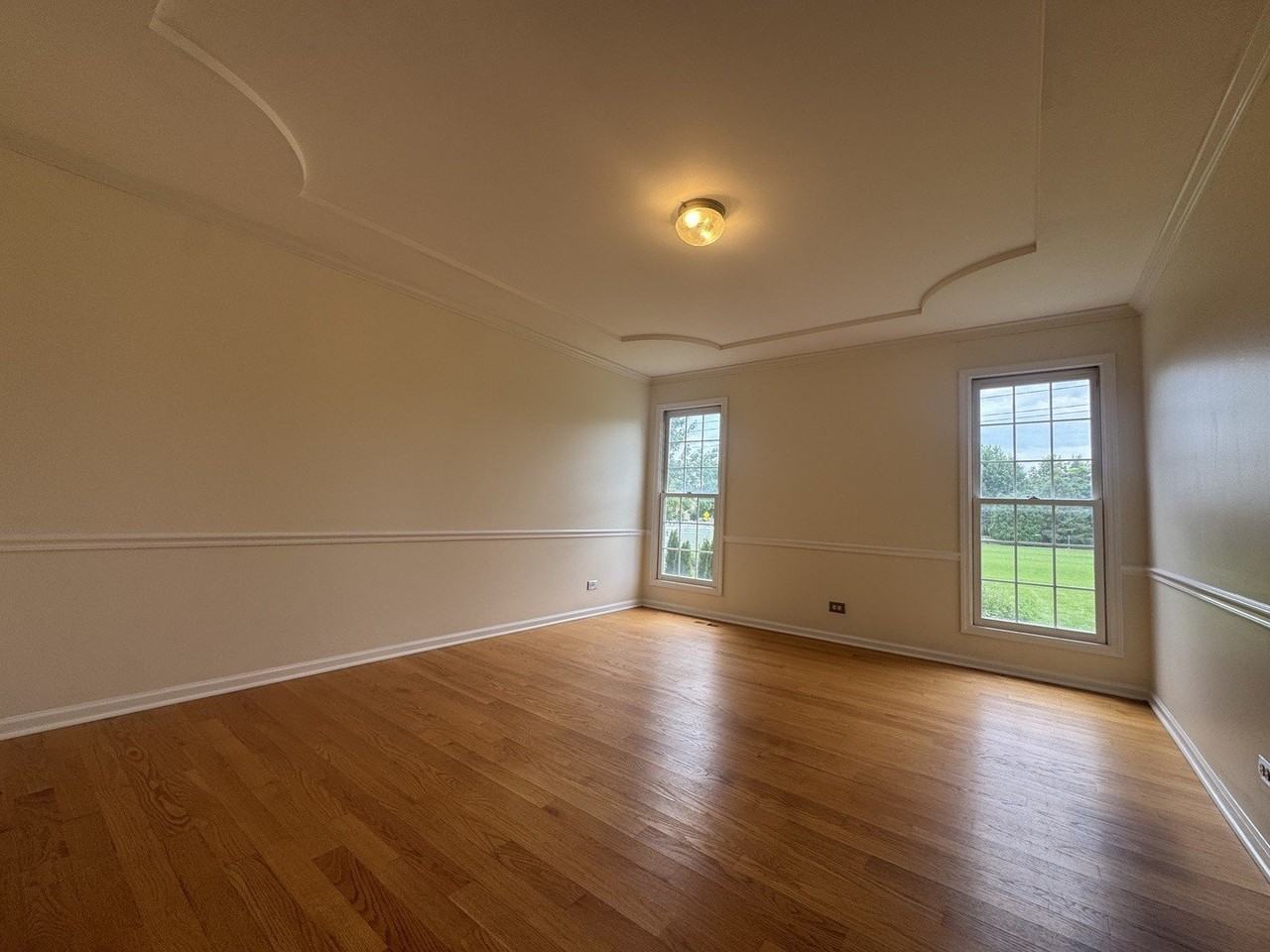 1108 Hollingswood Ave - Photo 4 of 21