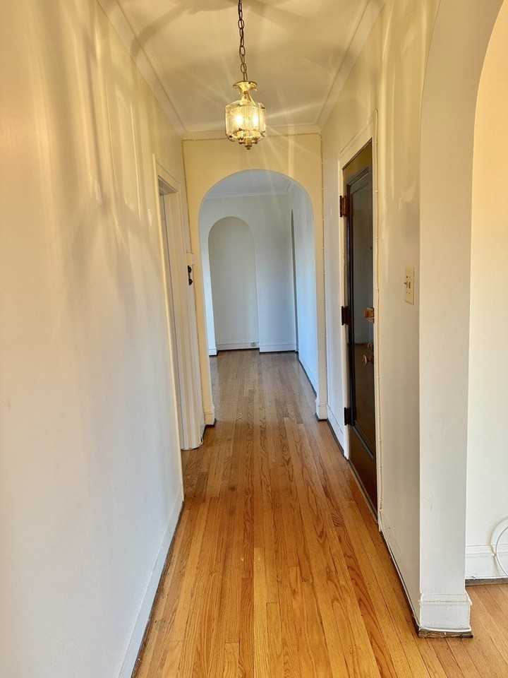 1436 W Thome Ave #3D - Photo 5 of 21