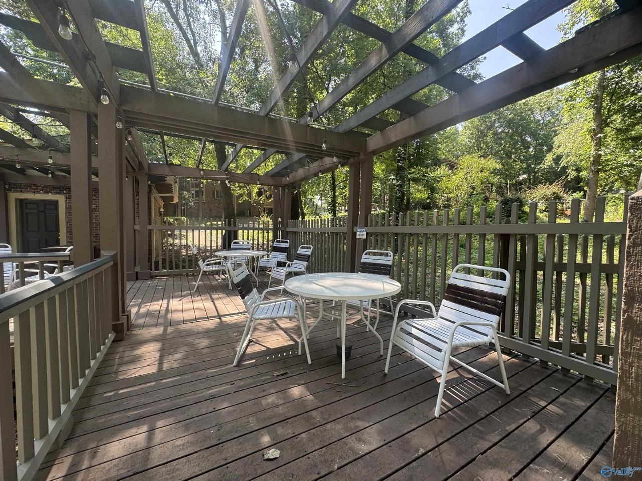 2132 Belle Grove Dr Sw - Photo 2 of 29