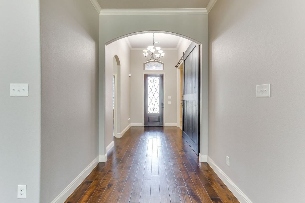 8241 Sandhill Crane Dr - Photo 2 of 18