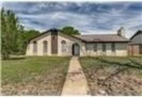 featured image of 3203 E Park Blvd