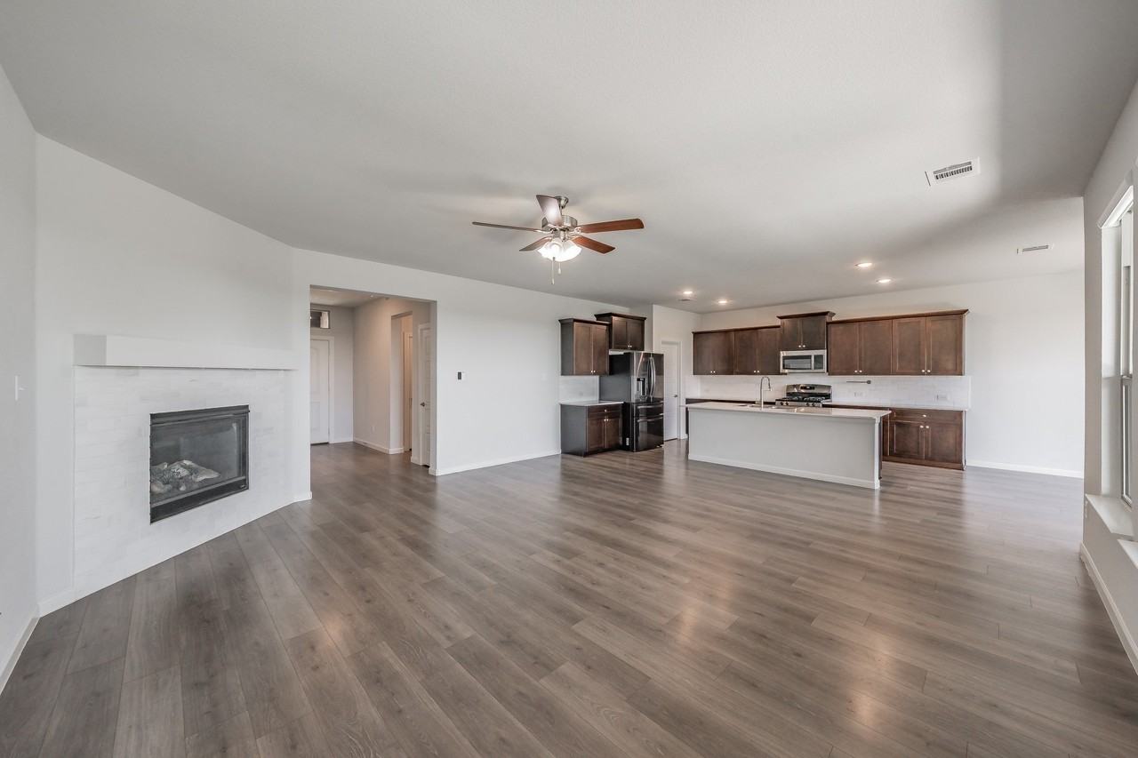 1221 Coralberry Dr - Photo 3 of 36