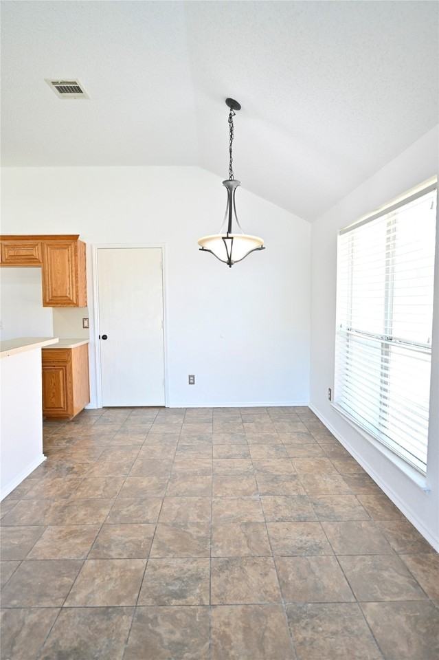 1631 Mt Zion Dr - Photo 7 of 23