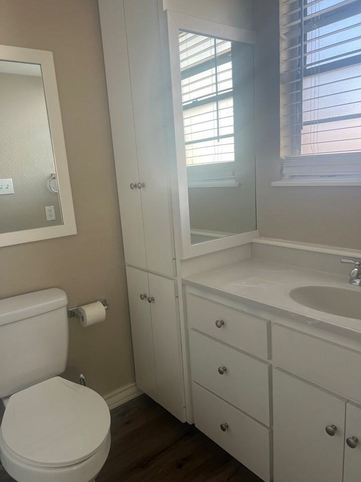 1206 W Missouri Ave #D - Photo 6 of 7