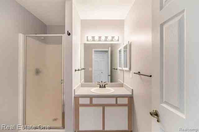 9527 Greenfield Ct - Photo 6 of 16