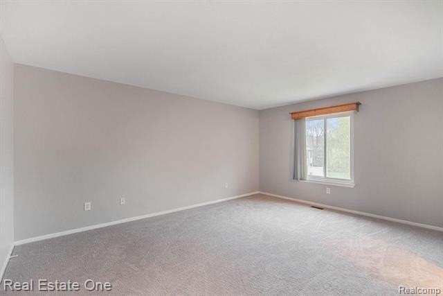 9527 Greenfield Ct - Photo 7 of 16
