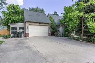 3930 Dunning Rd - Photo 1 of 1