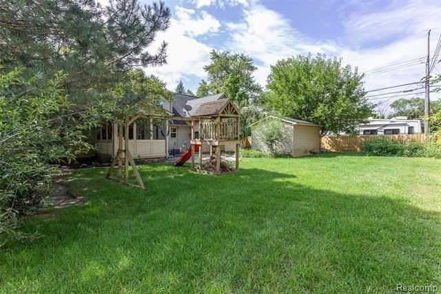 3930 Dunning Rd - Photo 5 of 49