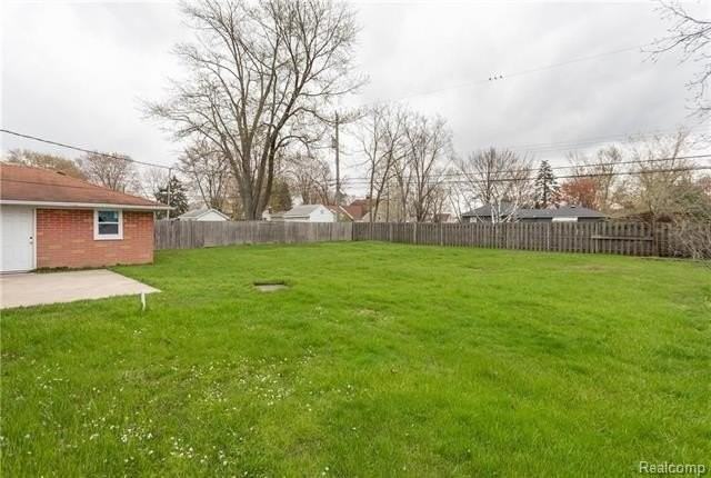 31733 Kathryn St - Photo 6 of 22