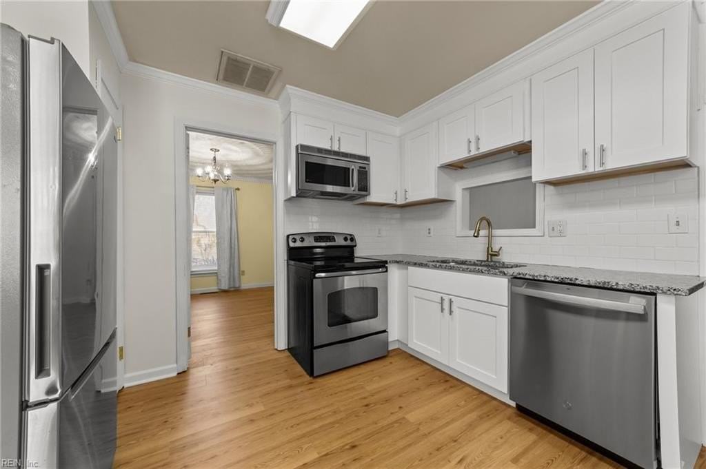 828 Jo Anne Cir - Photo 7 of 38