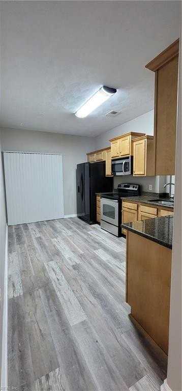 8236 Lee Hall Ave #30 - Photo 5 of 17