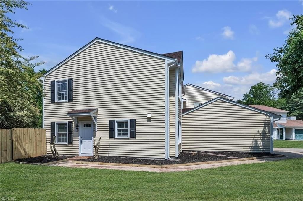 10 Warwick Cir - Photo 3 of 41