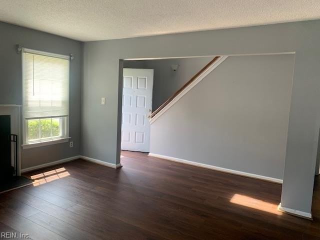1433 Lake Huron Dr - Photo 6 of 15
