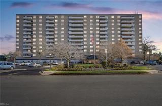 7320 Glenroie Ave #4G - Photo 1 of 1