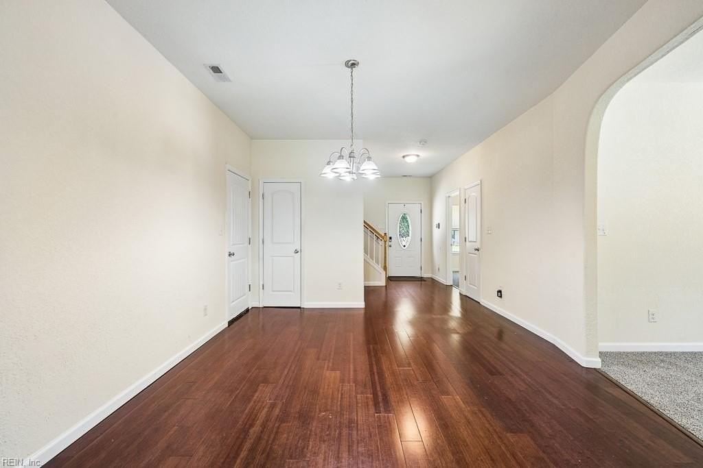 5003 Clifton St - Photo 6 of 37
