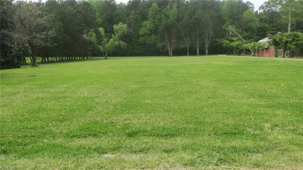 19475 Beechwood Ln - Photo 2 of 23