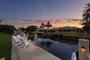 featured image of 1332 Sw Tamarind Way