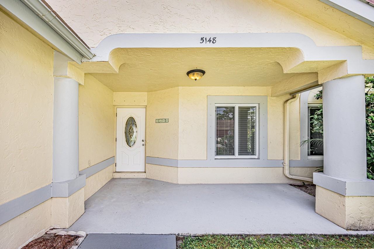 5148 Rosen Blvd - Photo 4 of 50