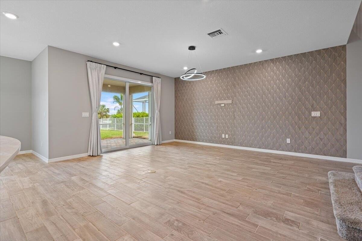 10437 Sw Captiva Dr - Photo 7 of 50