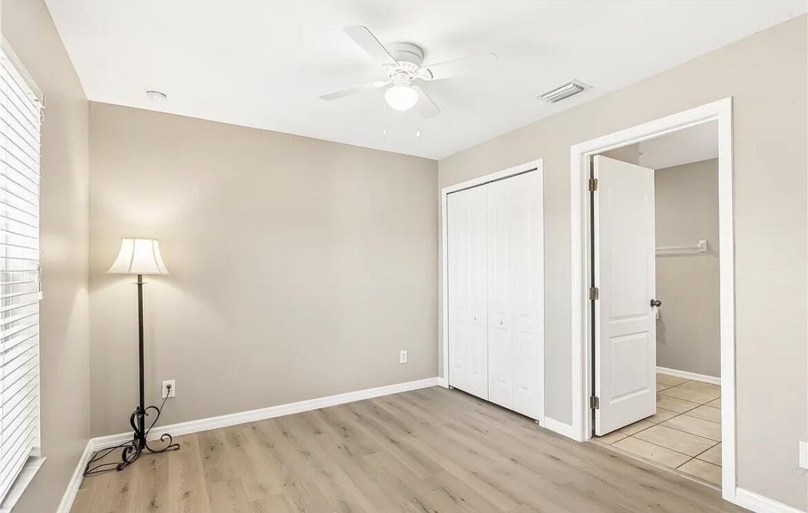 9792 Deerfoot Dr - Photo 2 of 12