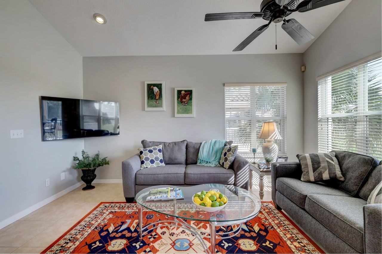 9821 Perfect Dr #A - Photo 4 of 35