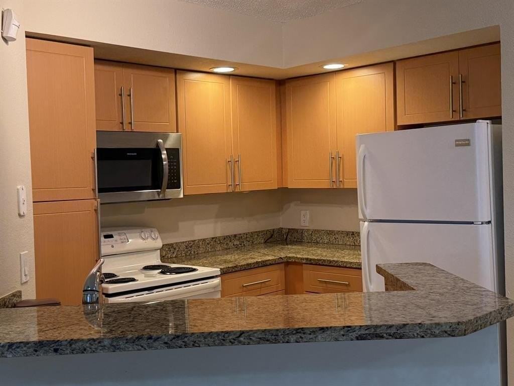 3390 Pinewalk Dr N #1012 - Photo 2 of 10