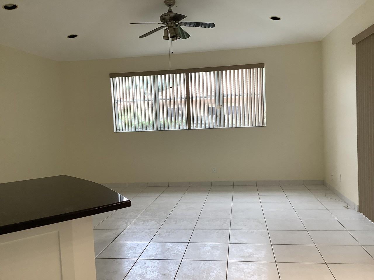 7330 Nw 1st Pl - Photo 5 of 27