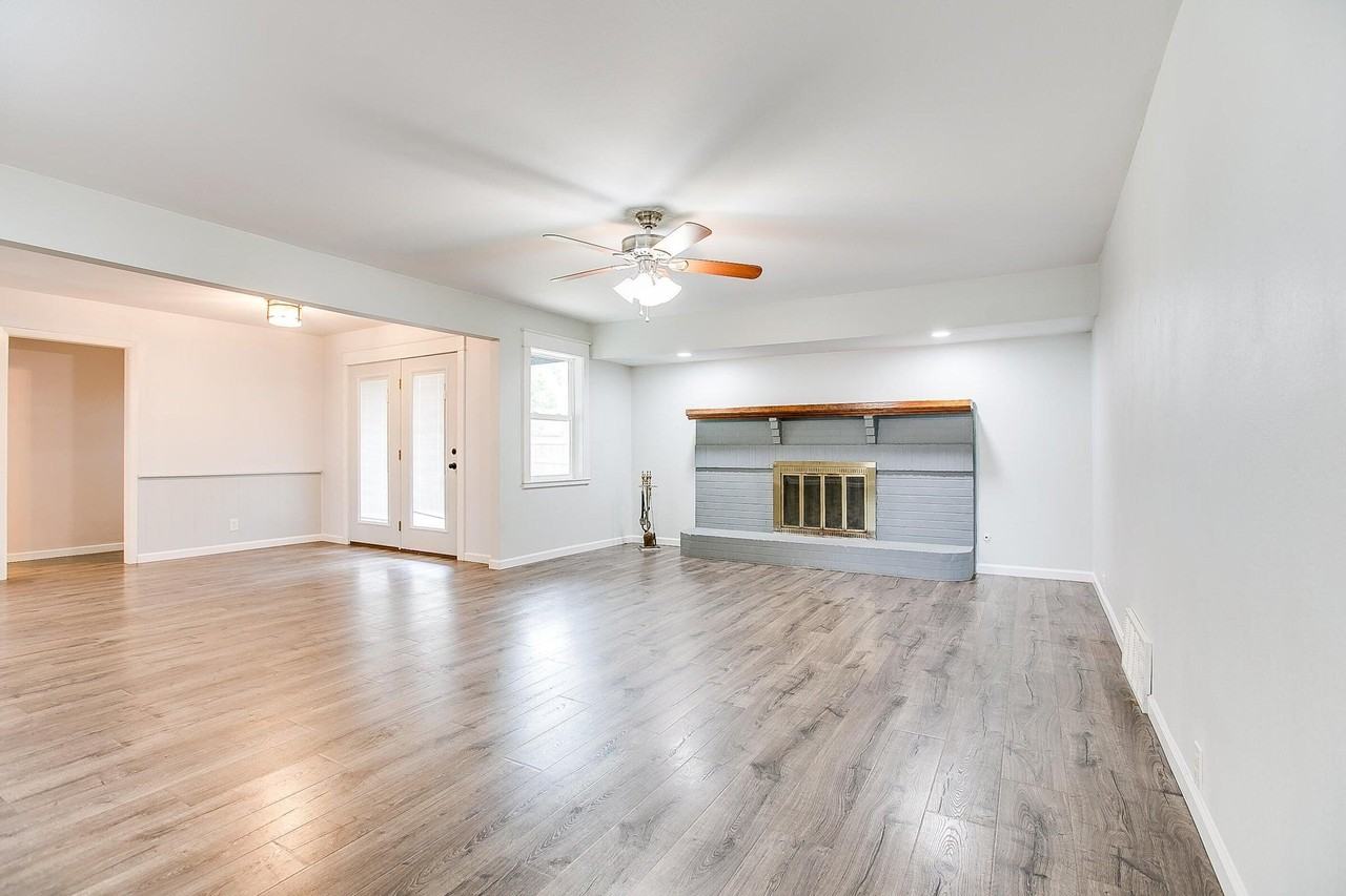 3202 Tanglewood Dr - Photo 7 of 29