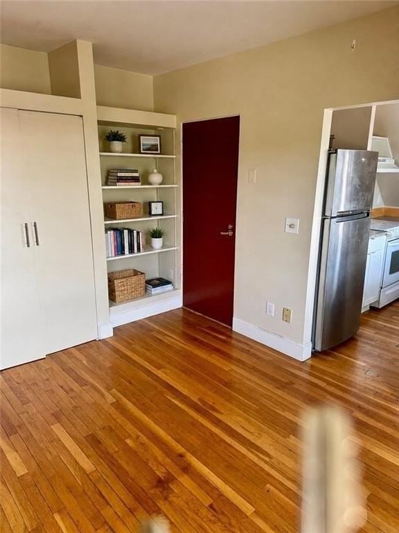 264 Bowen St #3E - Photo 4 of 10