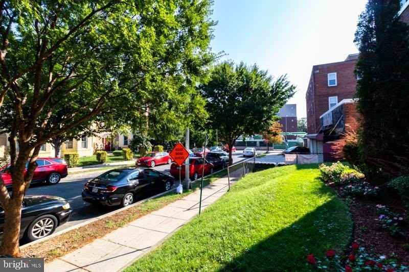 321 Adams St Ne - Photo 5 of 5