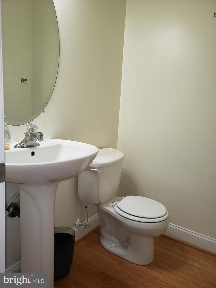 855 Ramsay St - Photo 7 of 12