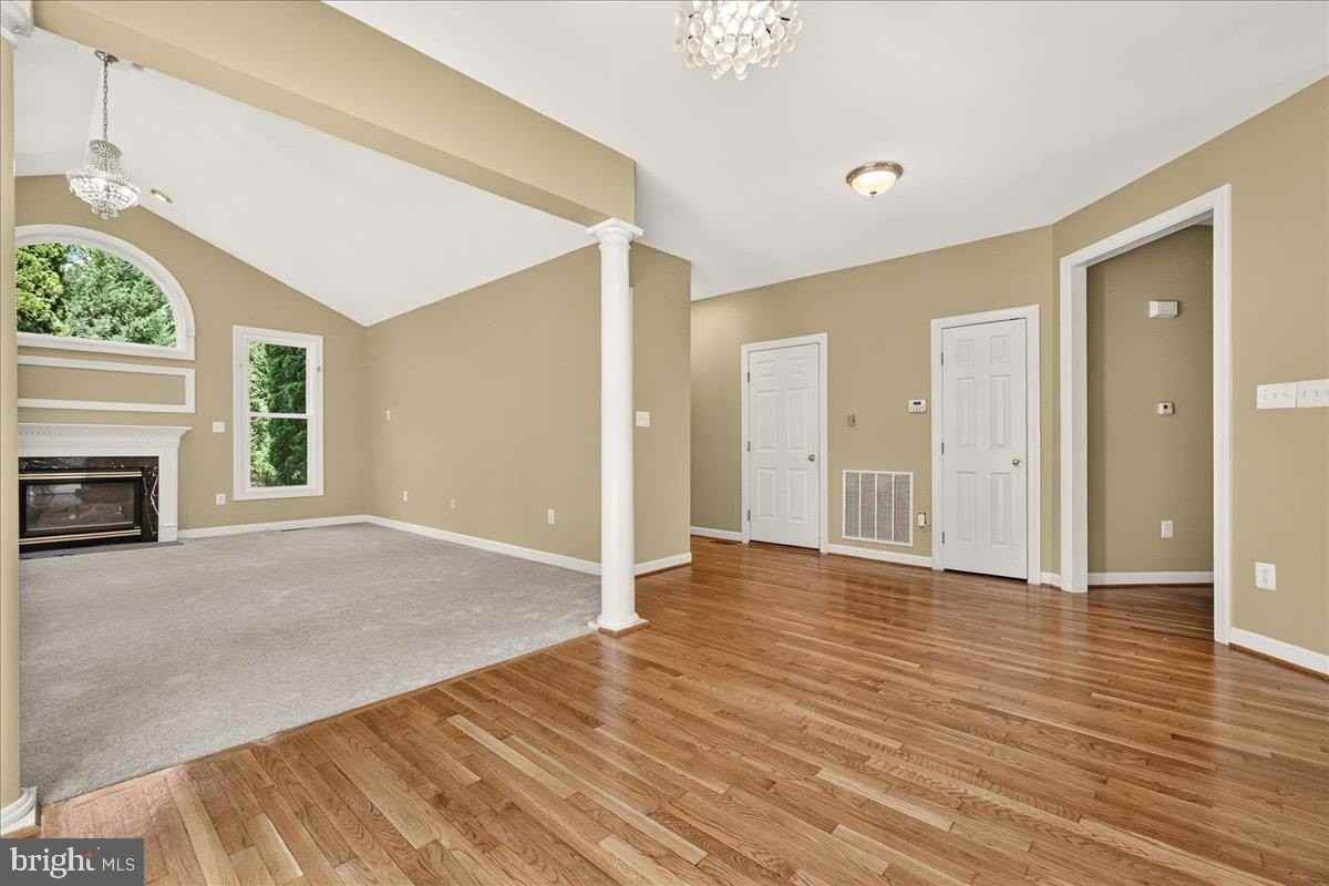 6430 Bellevue Pl - Photo 4 of 50
