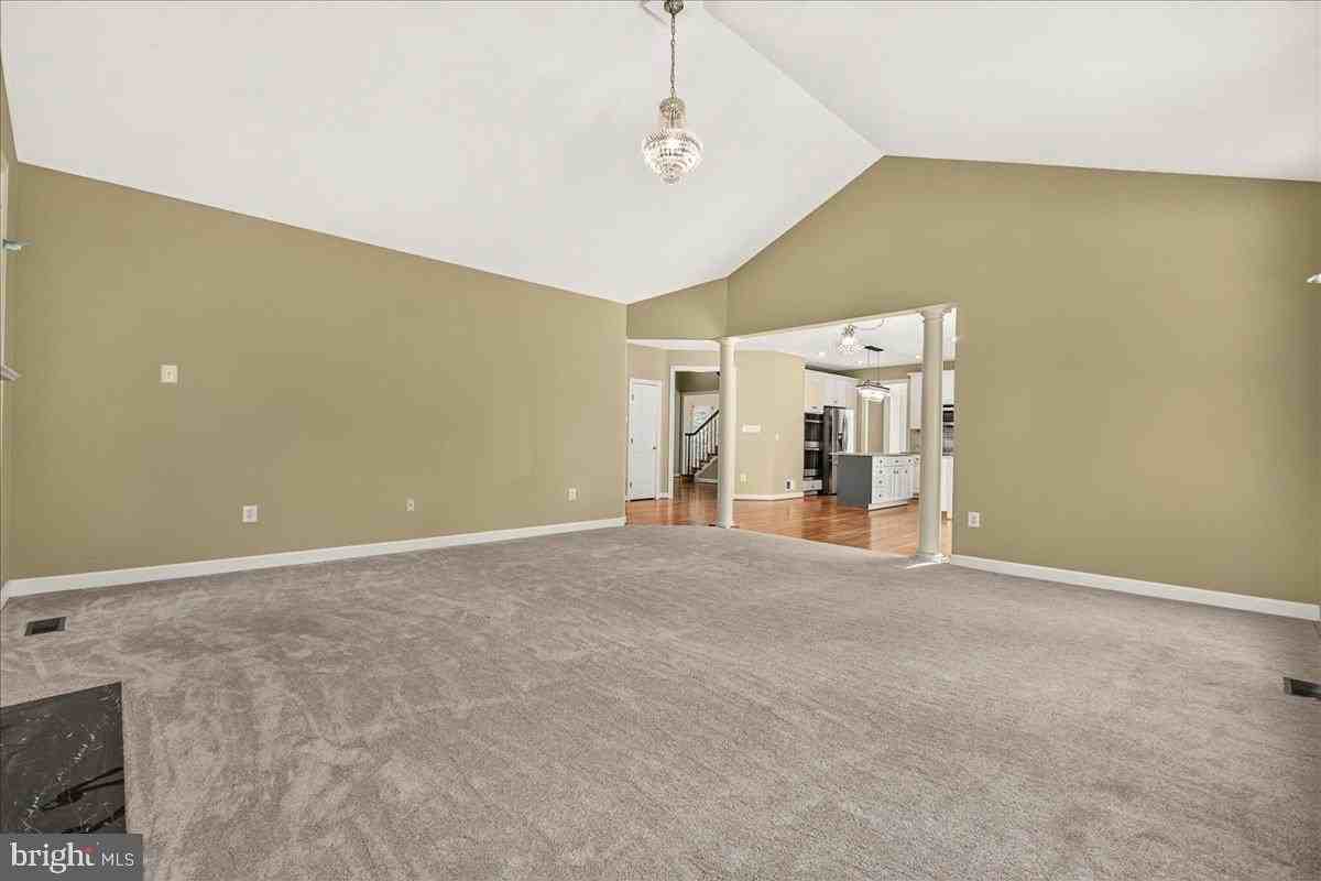 6430 Bellevue Pl - Photo 6 of 50