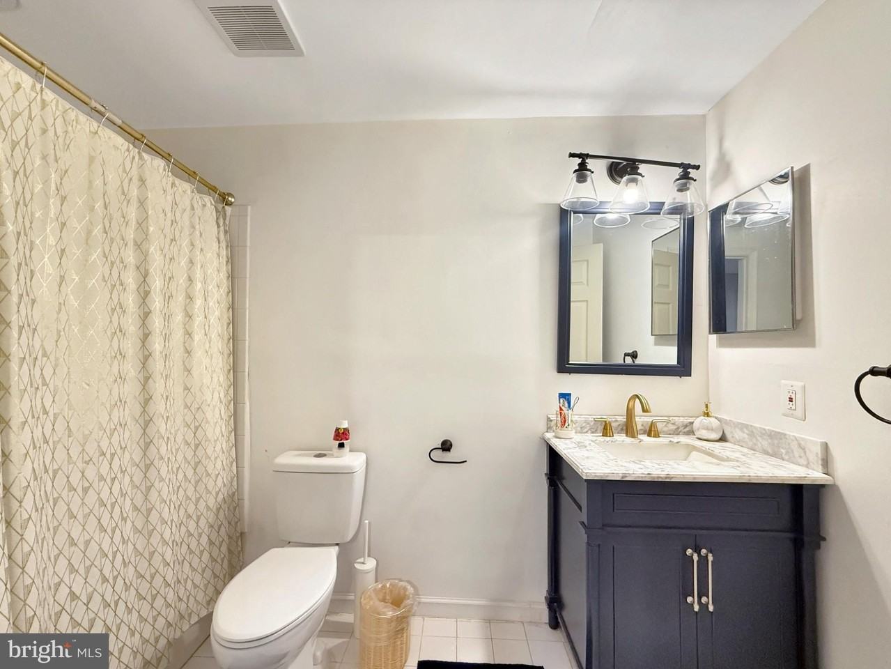 11612 Brigit Ct - Photo 4 of 12