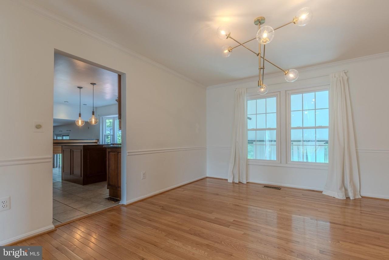 3929 Sunflower Cir - Photo 6 of 32