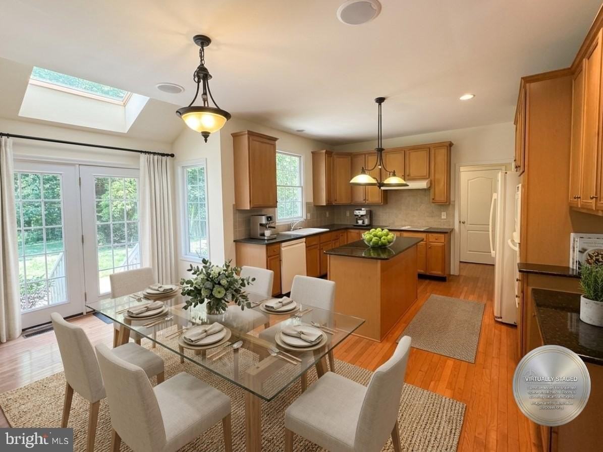 3825 Green Ridge Rd - Photo 2 of 21