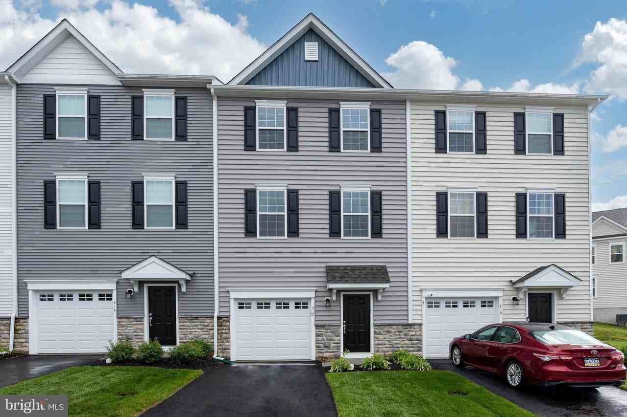412 Ridgewood Dr