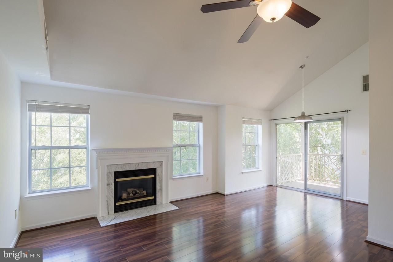 5958 Founders Hill Dr #301 - Photo 4 of 32