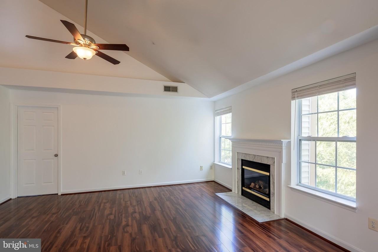 5958 Founders Hill Dr #301 - Photo 6 of 32