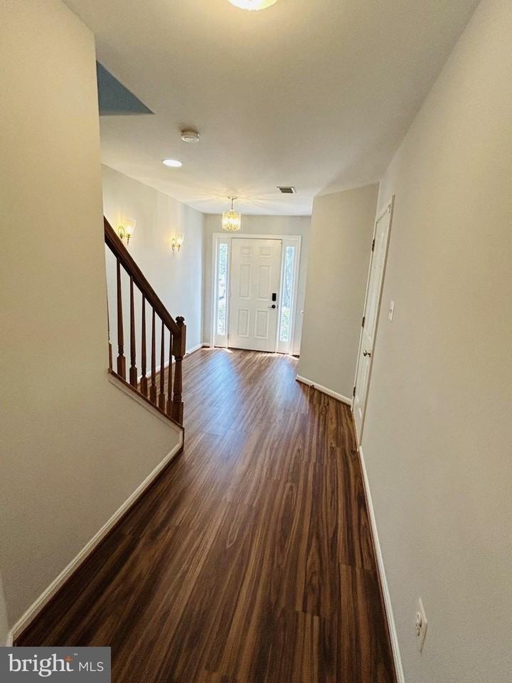 2503 Wheat Meadow Ct - Photo 5 of 27