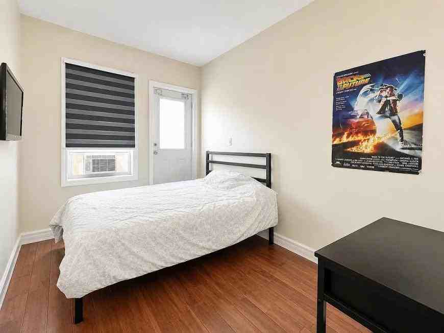 511 5th Ave - Photo 4 of 8